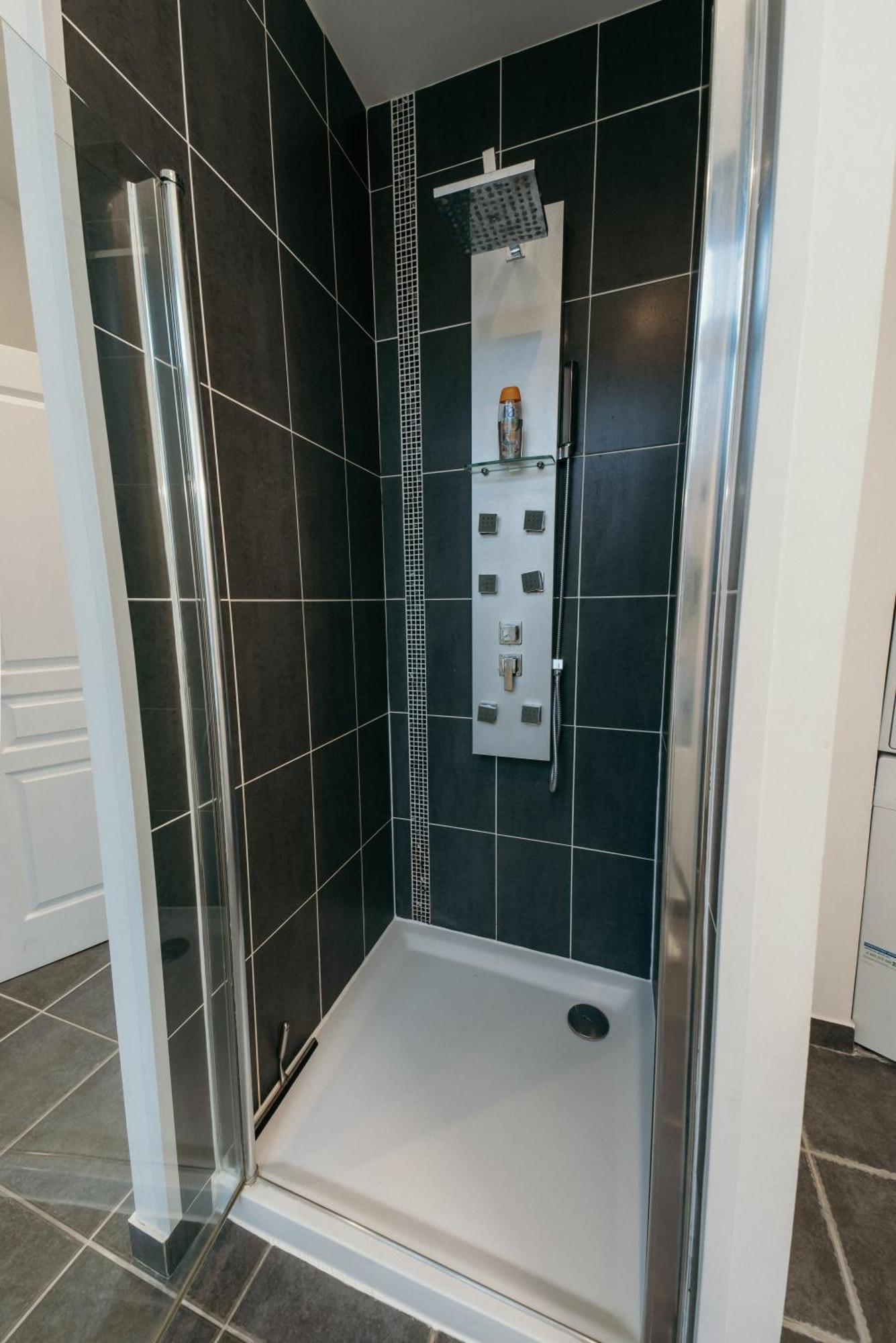 La Suite Delahaye Charleville-Mezieres Exterior foto